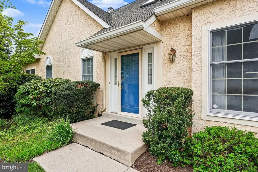 314 Saint Andrews Pl, Blue Bell, PA 19422 - #2