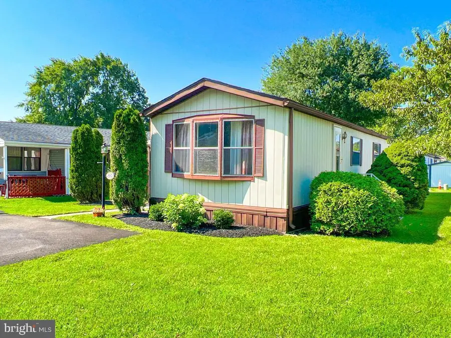 512 Willow Ln, North Wales, PA 19454 - #3