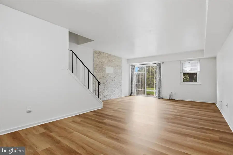 32 Coventry Ct #111 U-32, Blue Bell, PA 19422 - #3