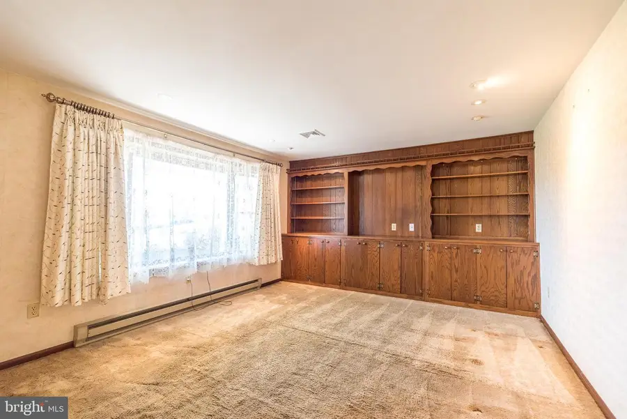 33 Onyx Ln, Gilbertsville, PA 19525 - #3