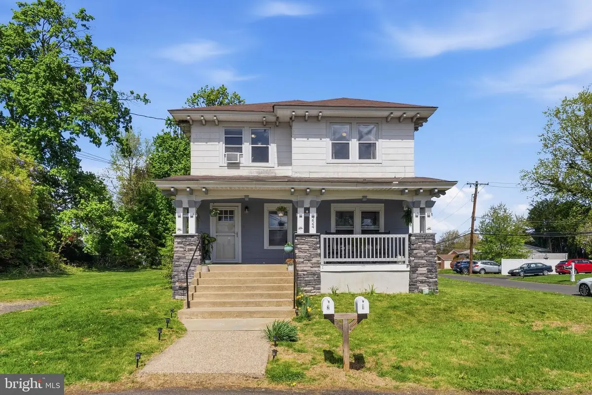 224 Oakdale Ave, Horsham, PA 19044 - #1