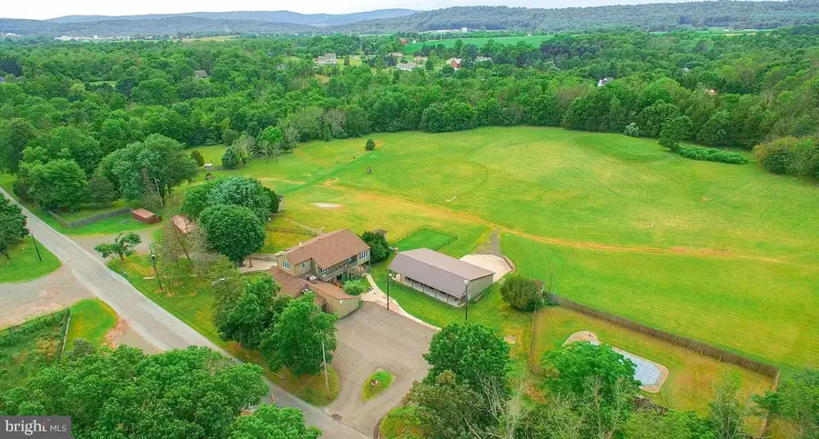 2071 Baus Rd, East Greenville, PA 18041 - #2