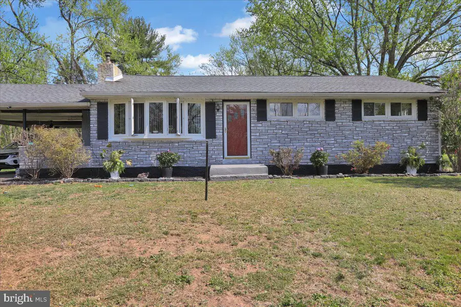 1224 Manatawny St, Pottstown, PA 19464 - #2