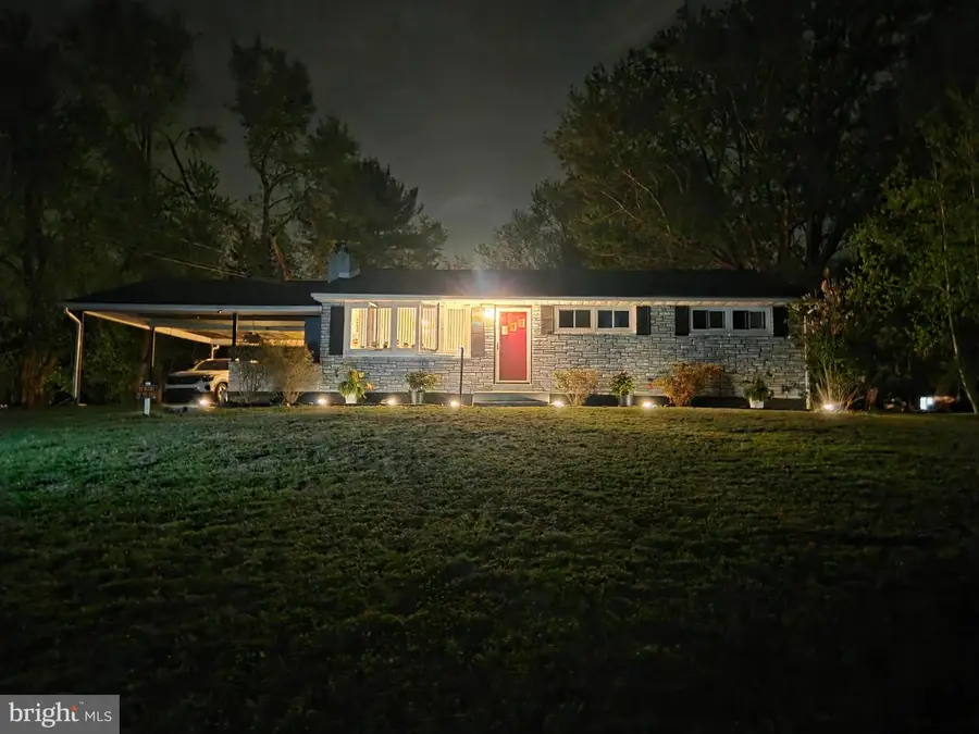 1224 Manatawny St, Pottstown, PA 19464 - #3