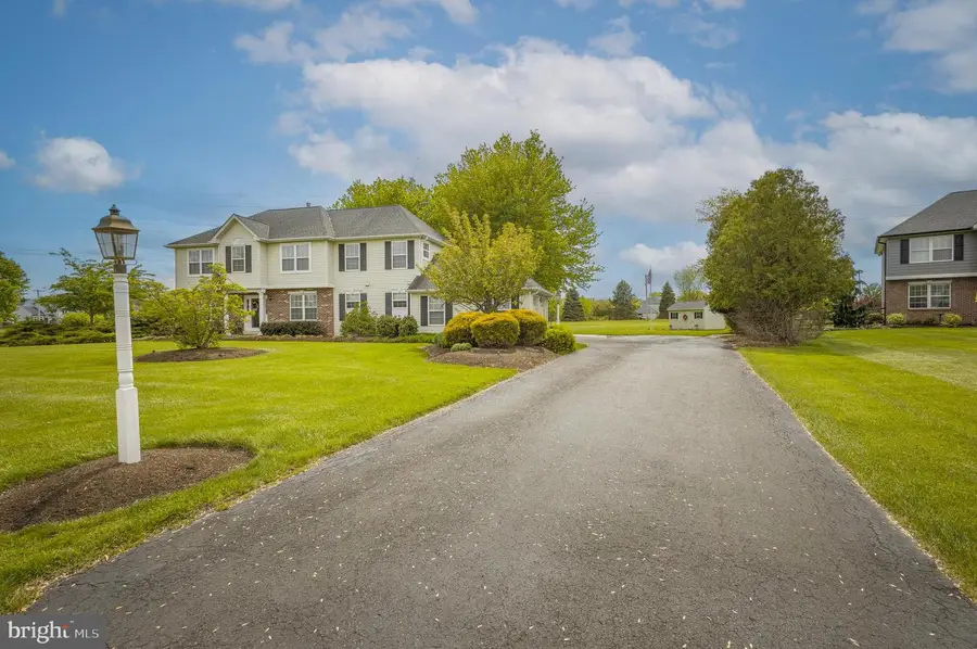723 Gregory Dr, Horsham, PA 19044 - #2