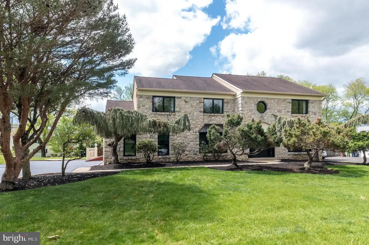 1608 Brittany Dr, Ambler, PA 19002 - #1