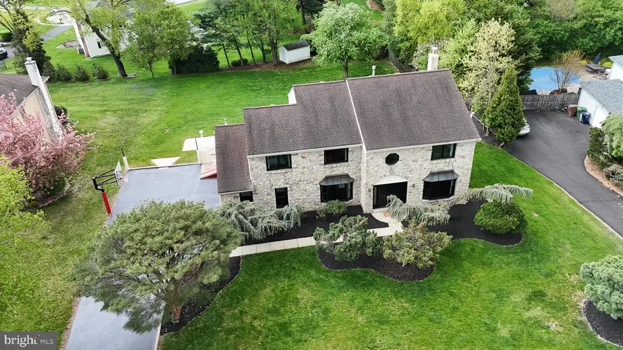 1608 Brittany Dr, Ambler, PA 19002 - #2