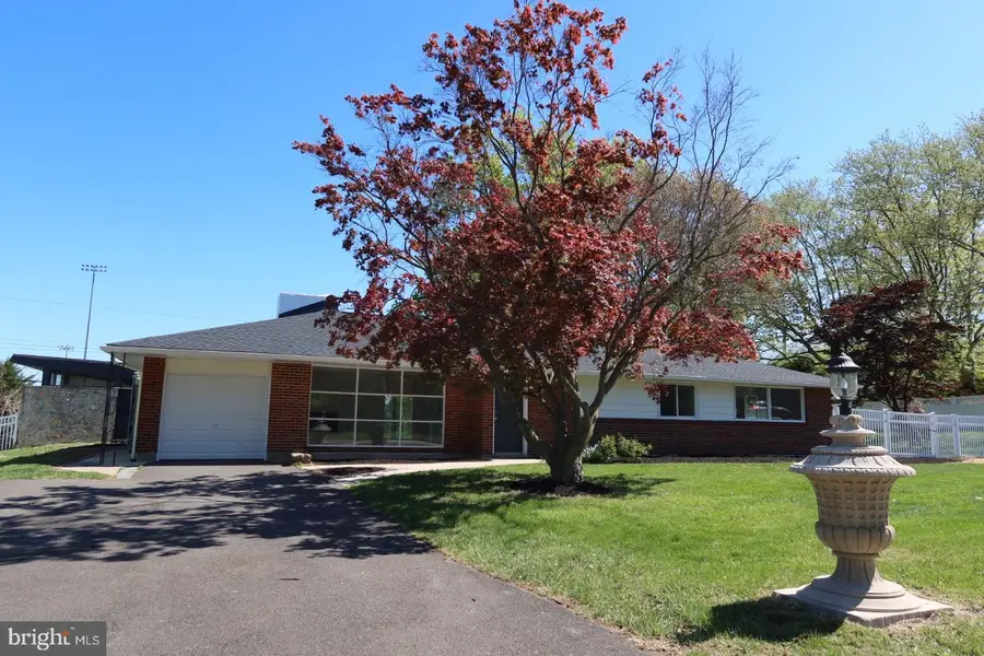 700 Fraser Rd, Glenside, PA 19038 - #2