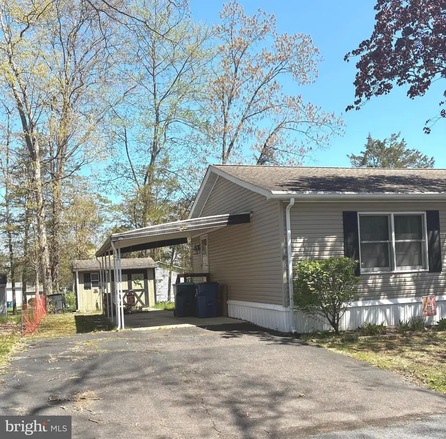 722 Dogwood Dr, Green Lane, PA 18054 - #2