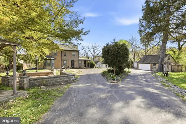 2202 Swede Rd, EAST NORRITON, PA 19401