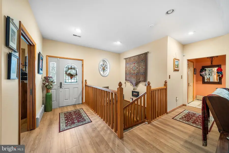 1416 Harry St, Conshohocken, PA 19428 - #3