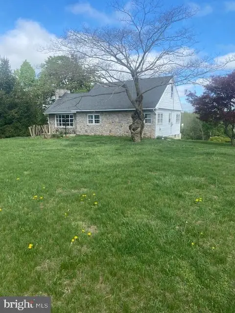 1070 Main St, Linfield, PA 19468 - #2