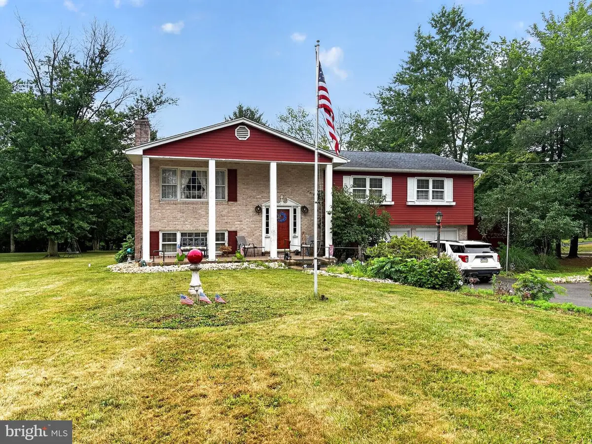 50 E 7th Ave, Trappe, PA 19426 - #1