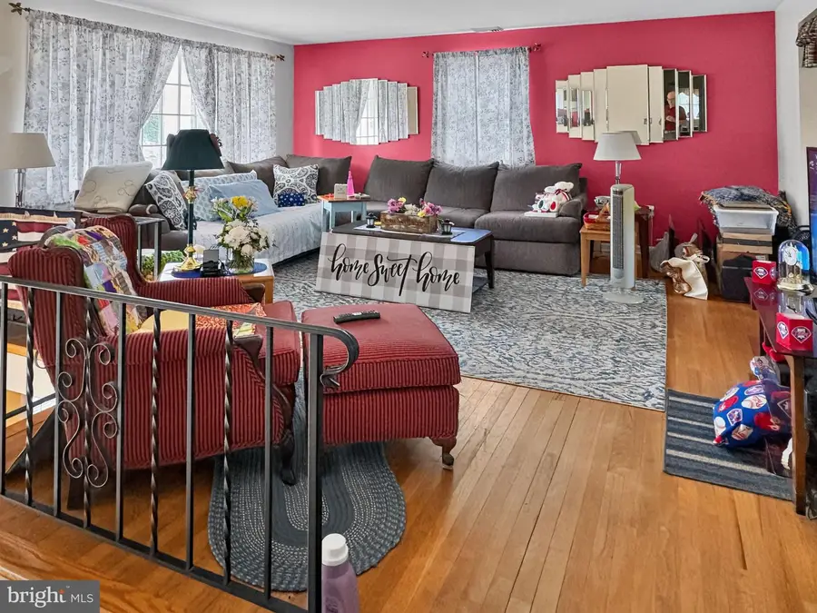 50 E 7th Ave, Trappe, PA 19426 - #2