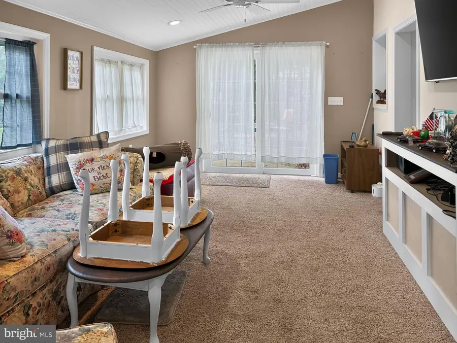 50 E 7th Ave, Trappe, PA 19426 - #3