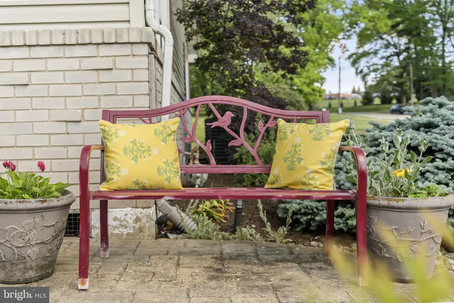 8807 Hawthorne Ln, Wyndmoor, PA 19038 - #3