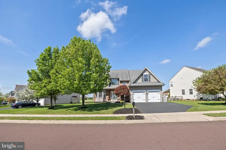 2943 Santa Maria Dr, Gilbertsville, PA 19525 - #3