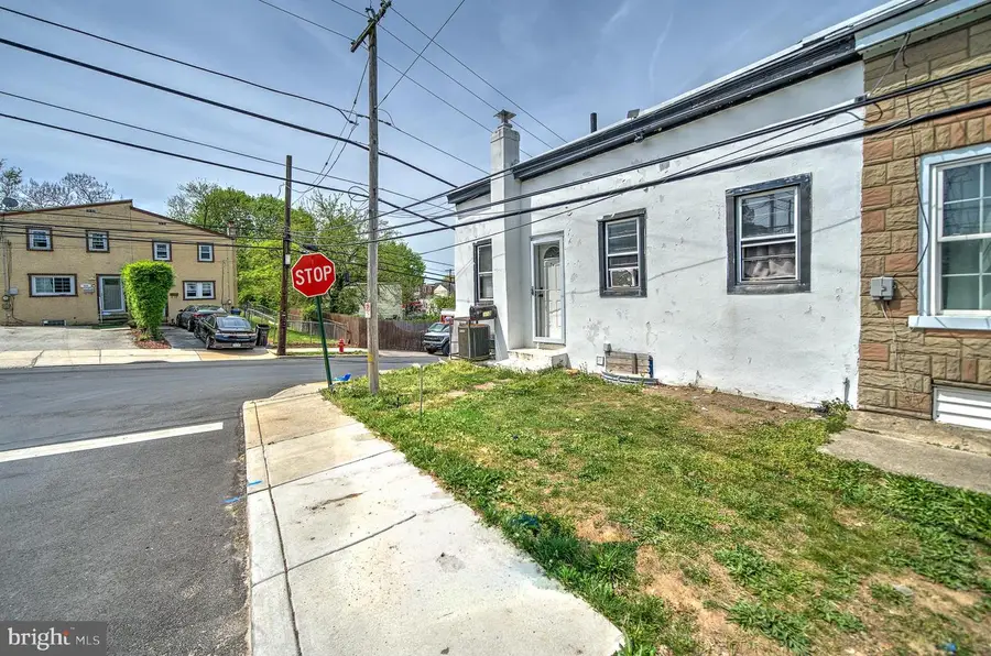 803 Thomas St, Norristown, PA 19401 - #2