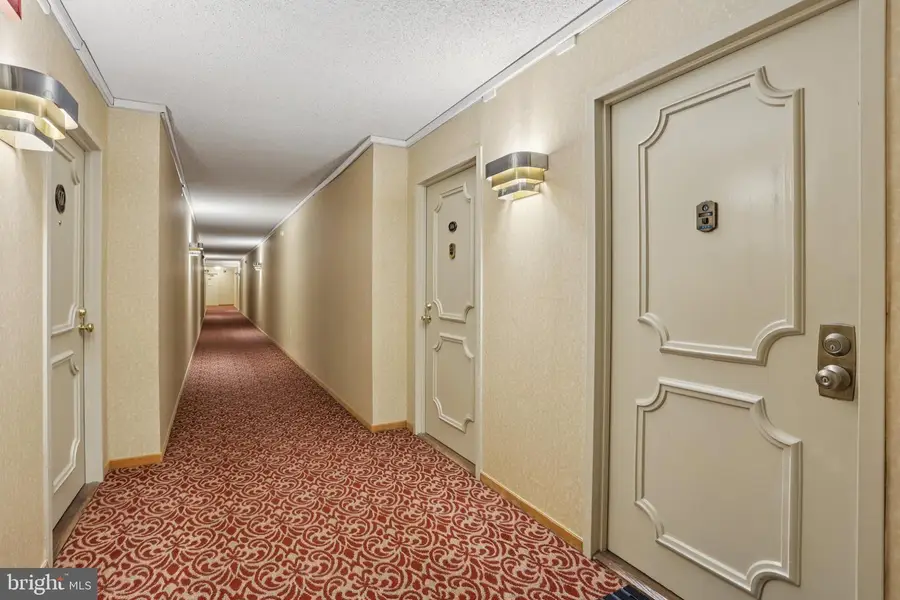 666 W Germantown Pike #1618, Plymouth Meeting, PA 19462 - #3