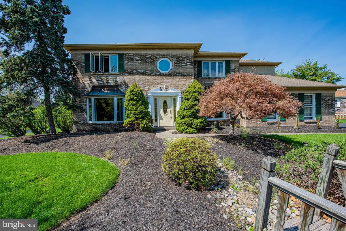 1025 Carriage Ln, Blue Bell, PA 19422 - #1