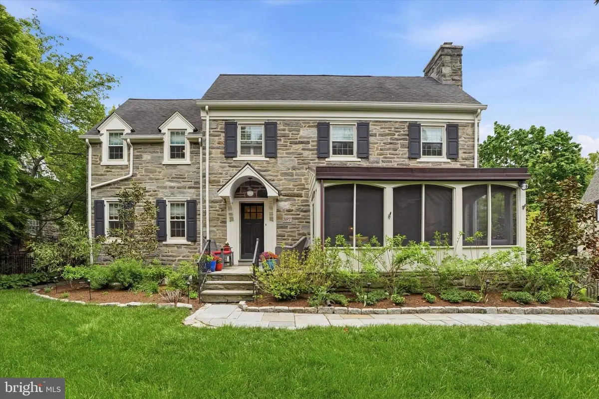 387 Penn Rd, Wynnewood, PA 19096 - #1