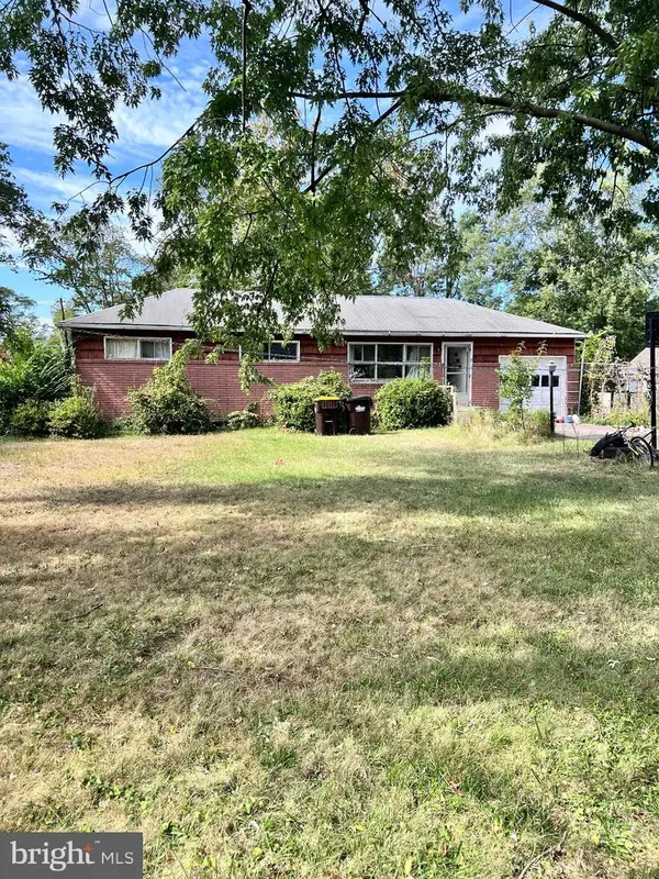 1457 Marlyns Ln, NORTH WALES, PA 19454