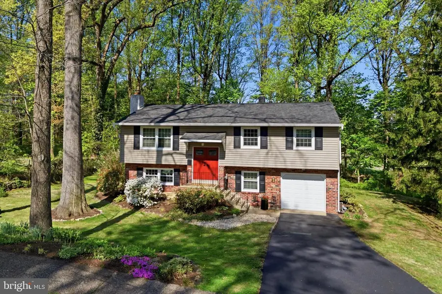 118 Clarrige Dr, Willow Grove, PA 19090 - #2