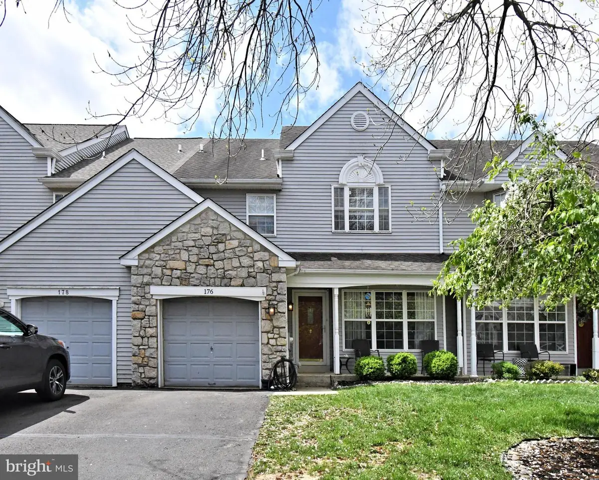 176 Filly Dr, North Wales, PA 19454 - #1