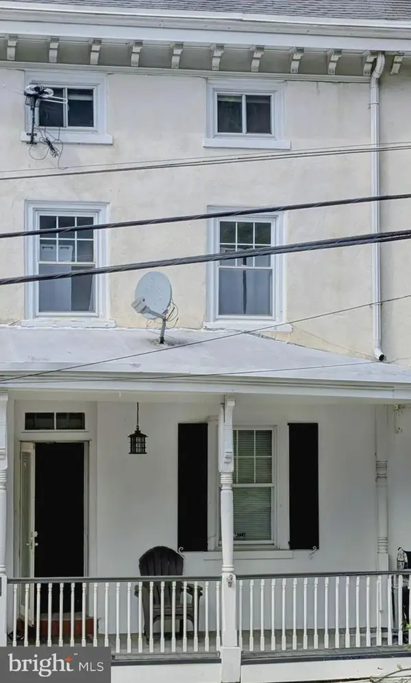 238 Barren Hill Rd, CONSHOHOCKEN, PA 19428