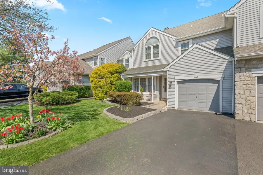 102 Filly Dr, North Wales, PA 19454 - #3