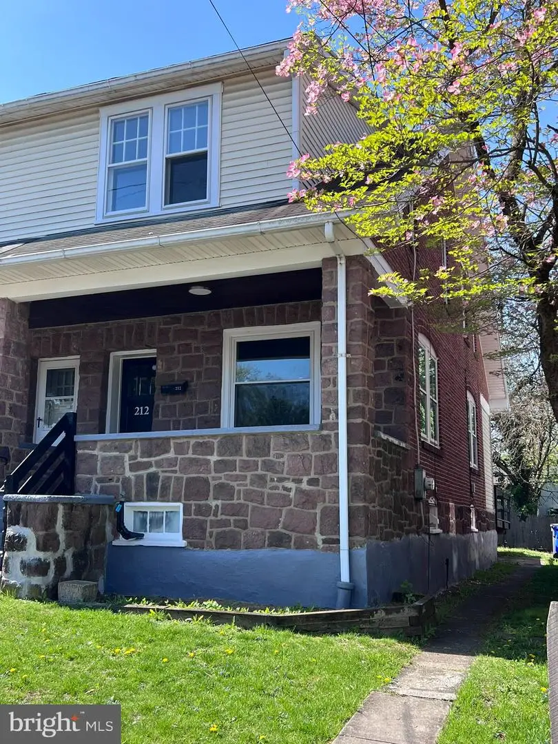 212 East St, Pottstown, PA 19464 - #2