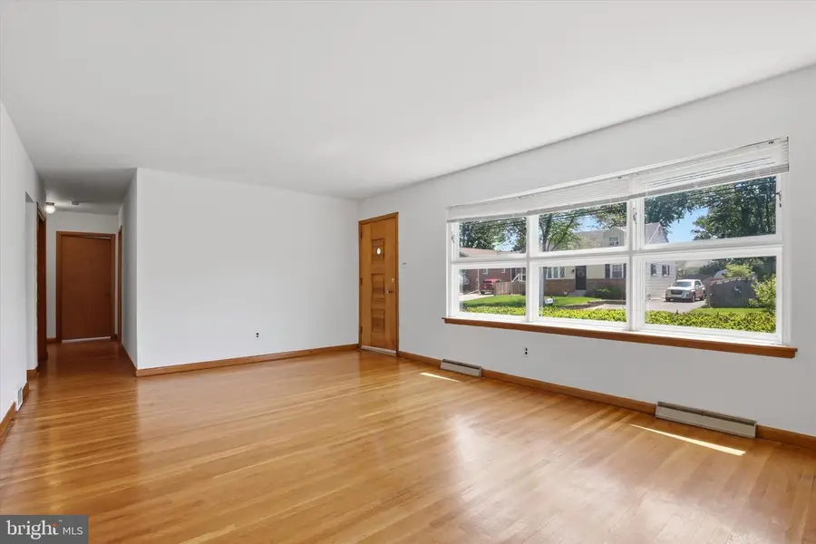 1926 Lukens Ave, Willow Grove, PA 19090 - #3