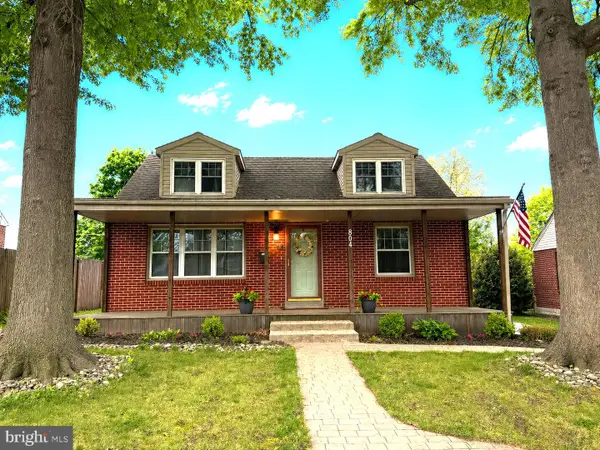 804 Rhoads Ave, BOYERTOWN, PA 19512