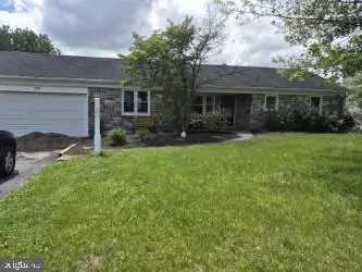 434 E Moyer Rd, Pottstown, PA 19464 - #1
