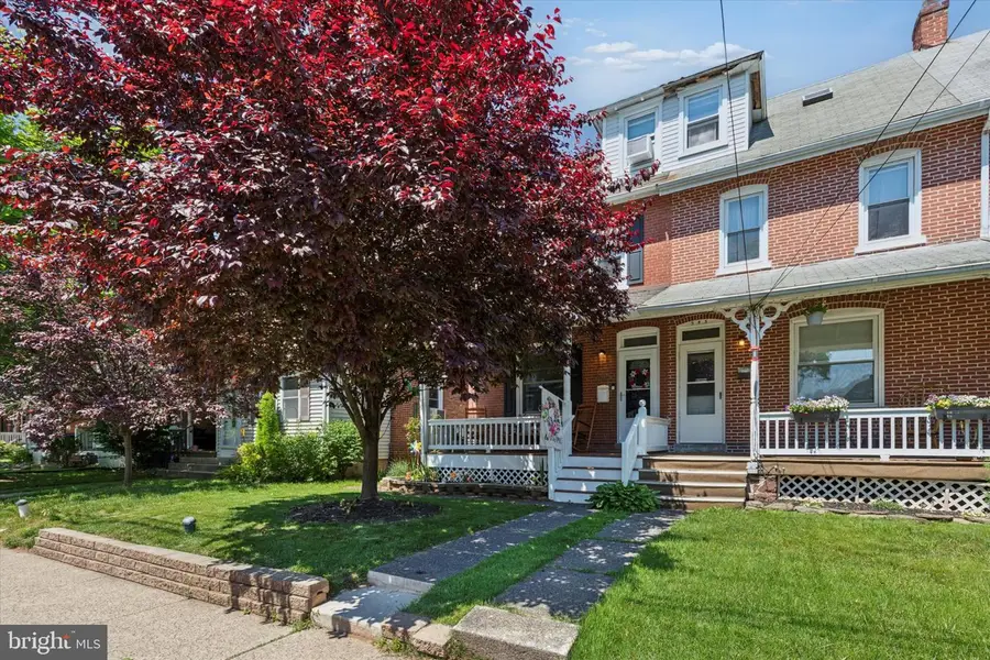 347 York Ave, Lansdale, PA 19446 - #2
