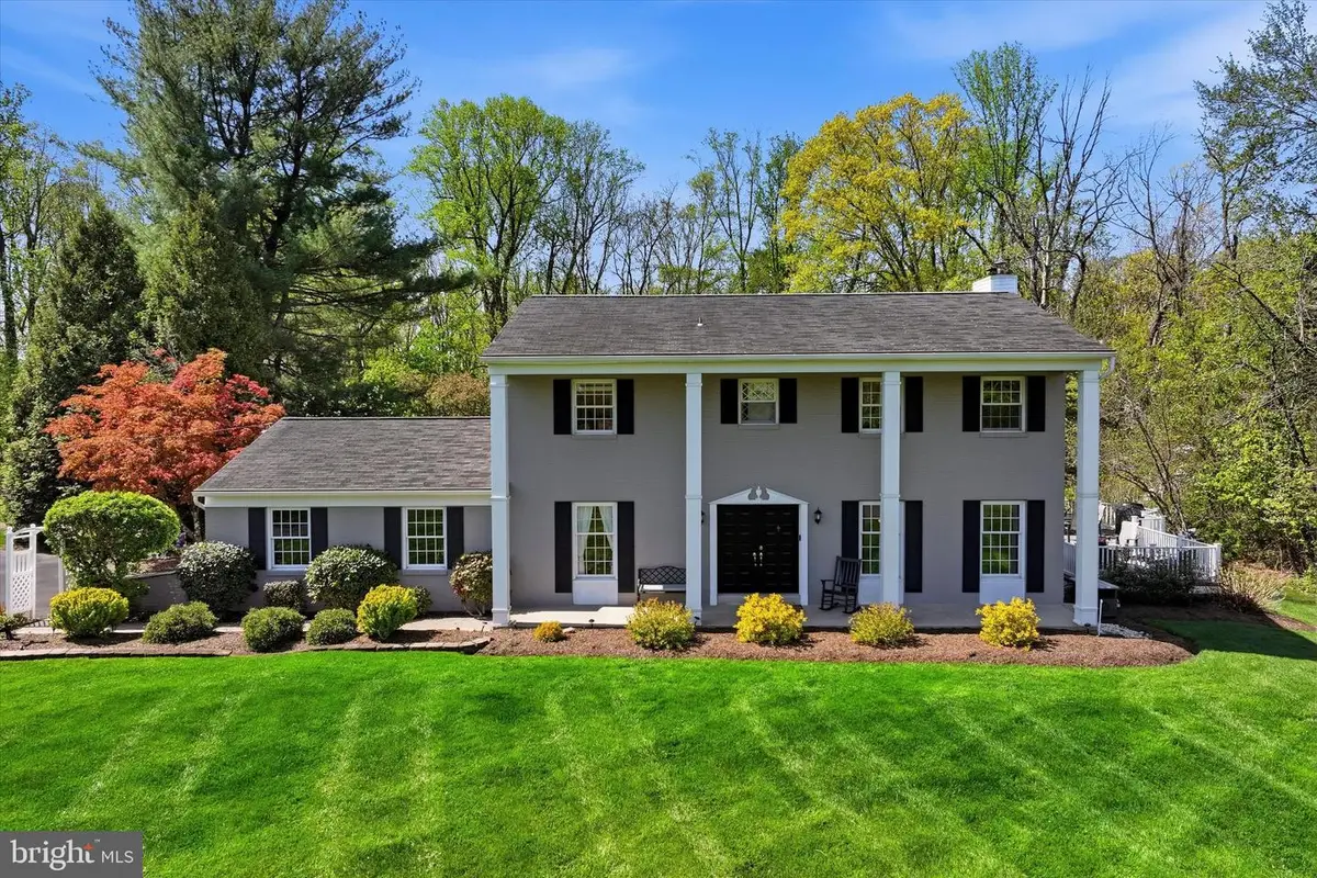 32 Hilltop Dr, Green Lane, PA 18054 - #1