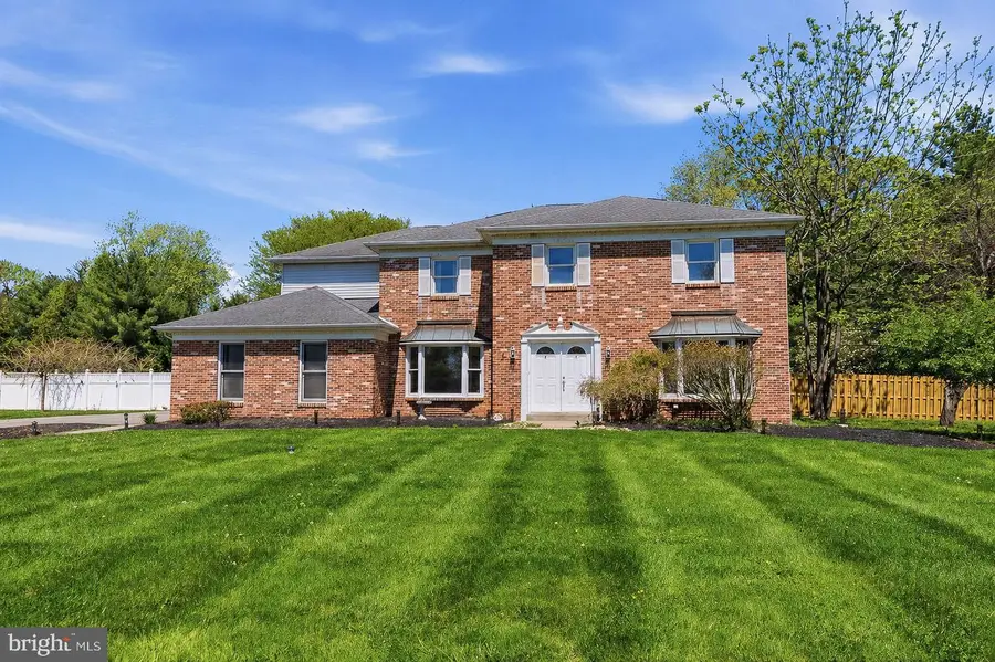 605 Wyndrise Dr, Blue Bell, PA 19422 - #2