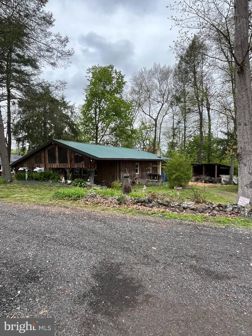 2536 Brigadoon Ln, Woxall, PA 18084 - #2