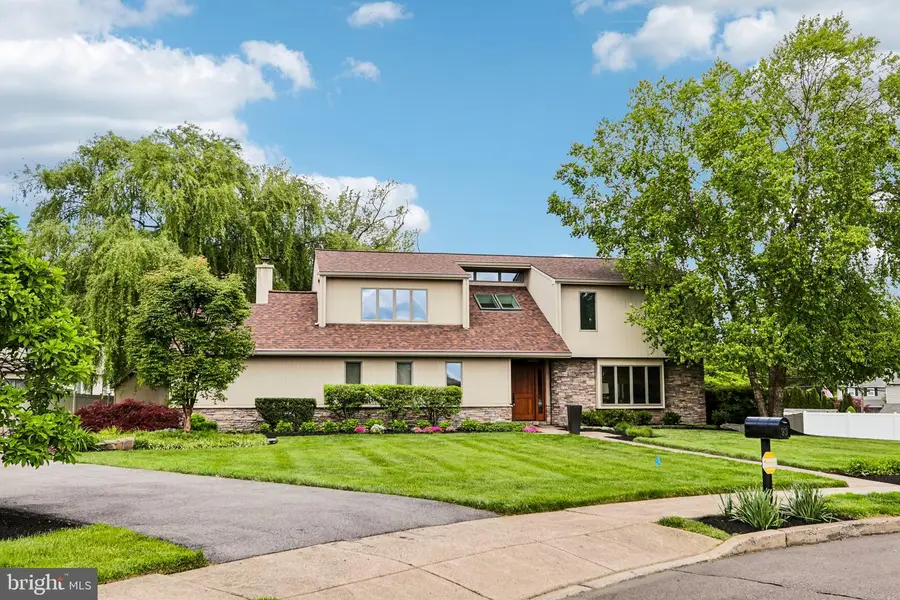 93 Kent Rd, Huntingdon Valley, PA 19006 - #2