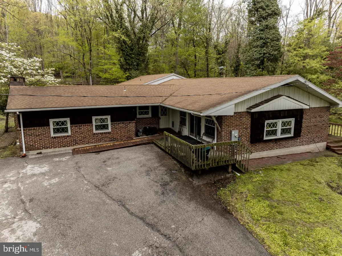1701 Bahr Rd, Pottstown, PA 19464 - #1