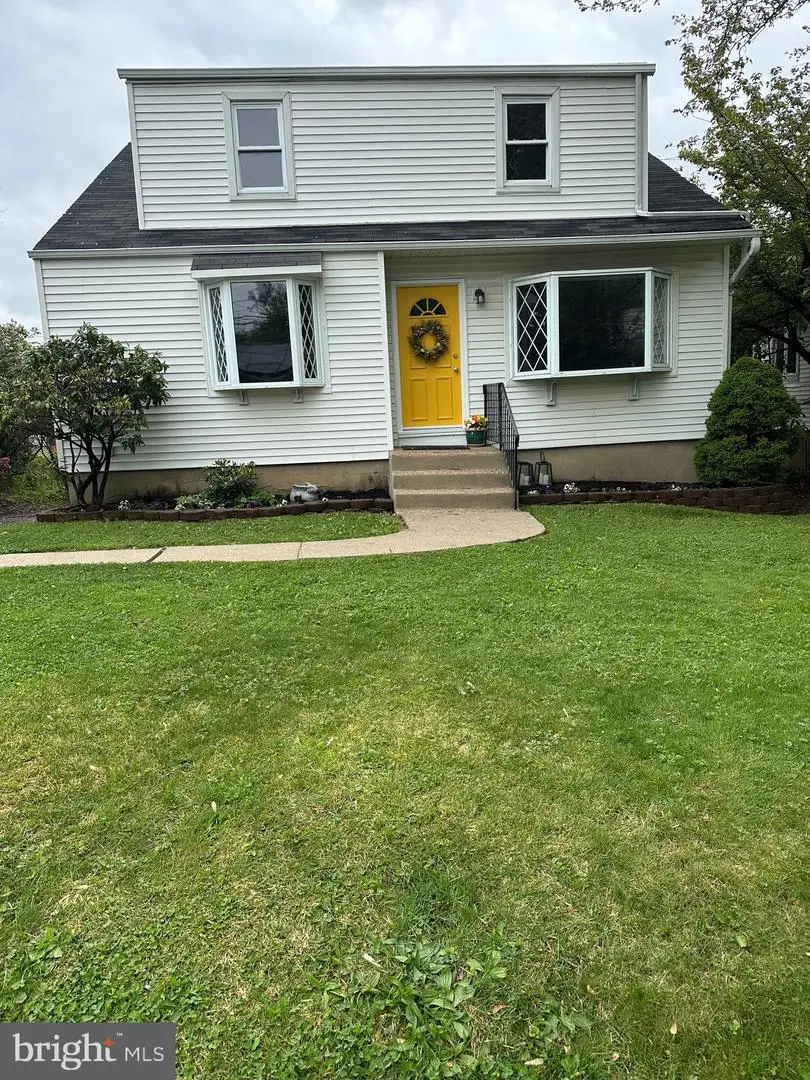 1809 Lukens Ave, Willow Grove, PA 19090 - #1