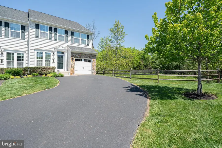 143 Briarwood Ln, Colmar, PA 18915 - #2