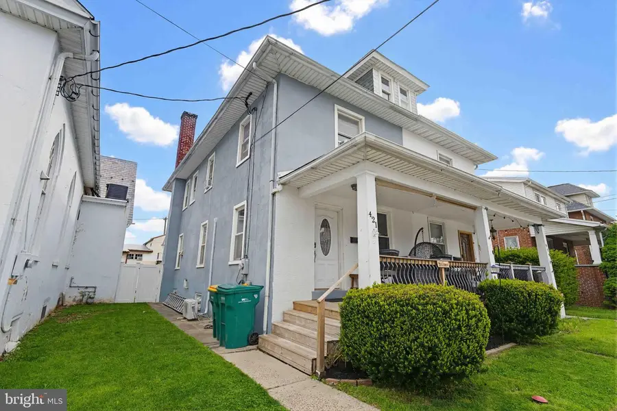 421 Derstine Ave, Lansdale, PA 19446 - #2