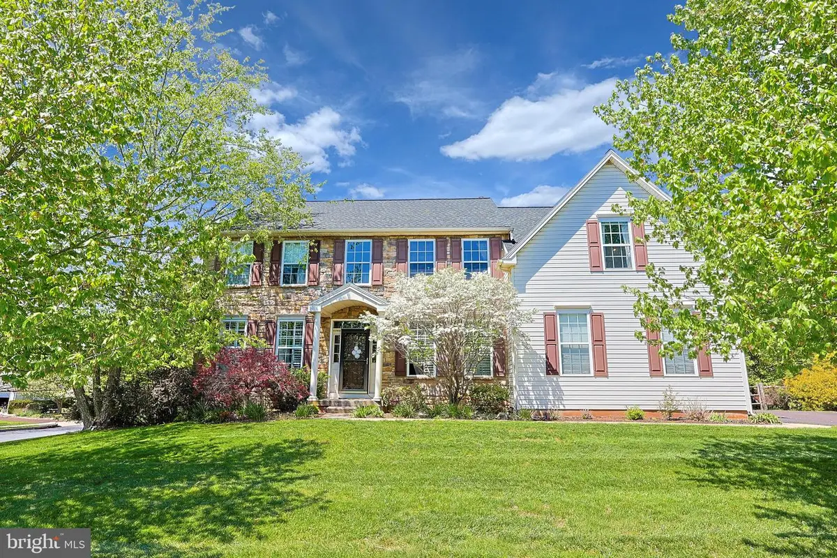 79 Ashley Dr, Schwenksville, PA 19473 - #1