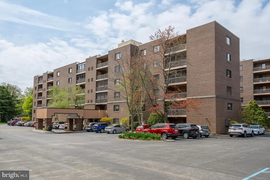 1219 W Wynnewood Rd #208, Wynnewood, PA 19096 - #2