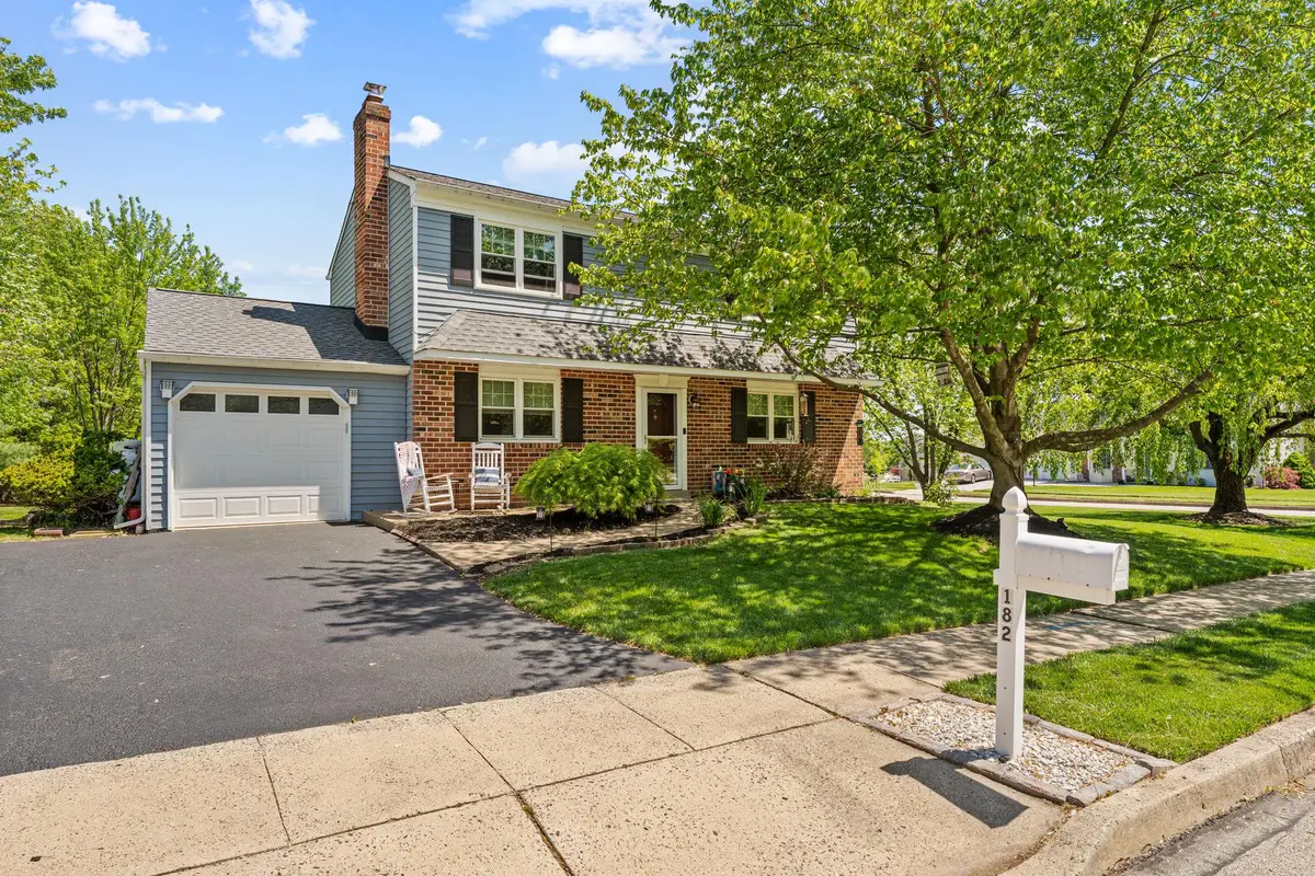 182 Wagon Wheel Rd, West Norriton, PA 19403 - #1