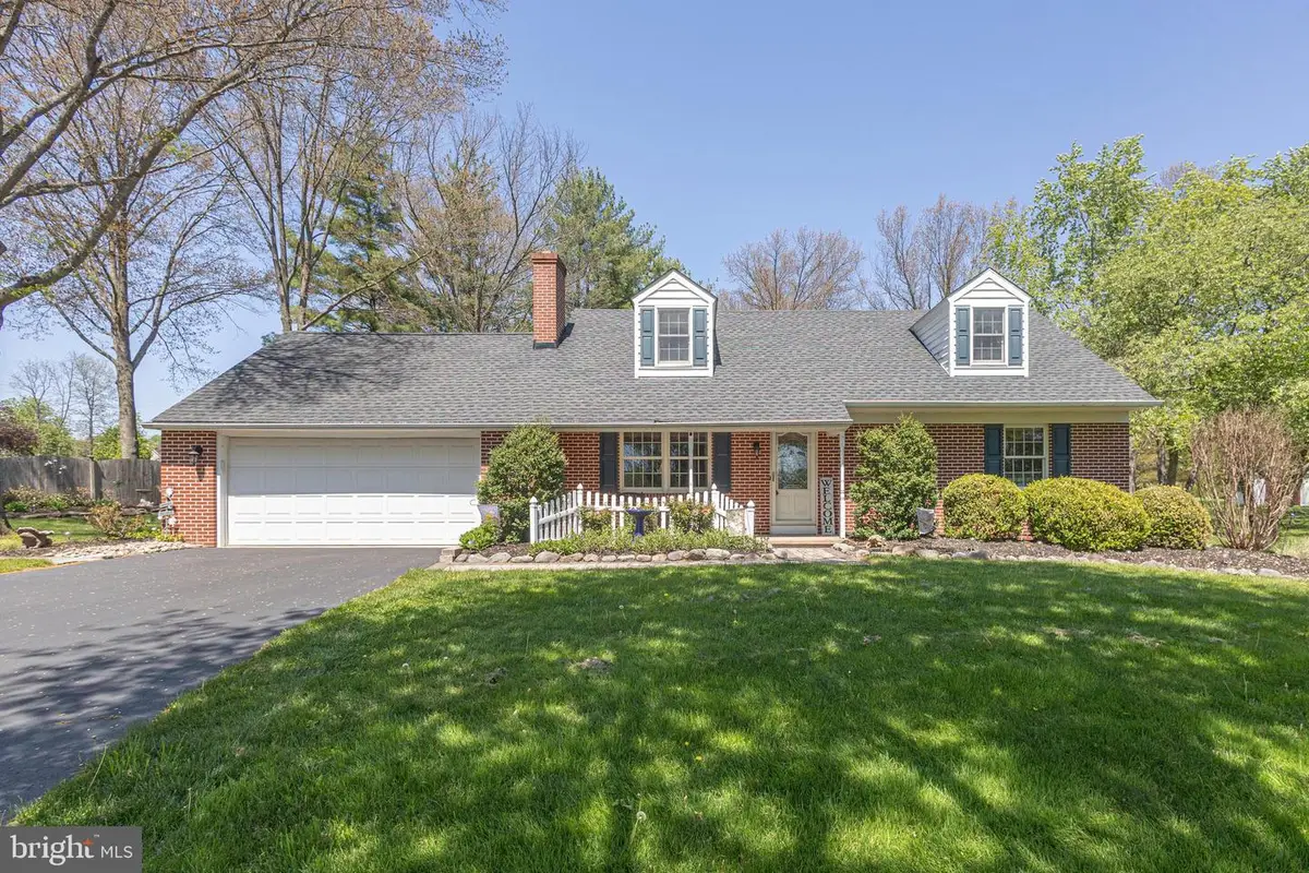 225 Parkview Ct, Harleysville, PA 19438 - #1