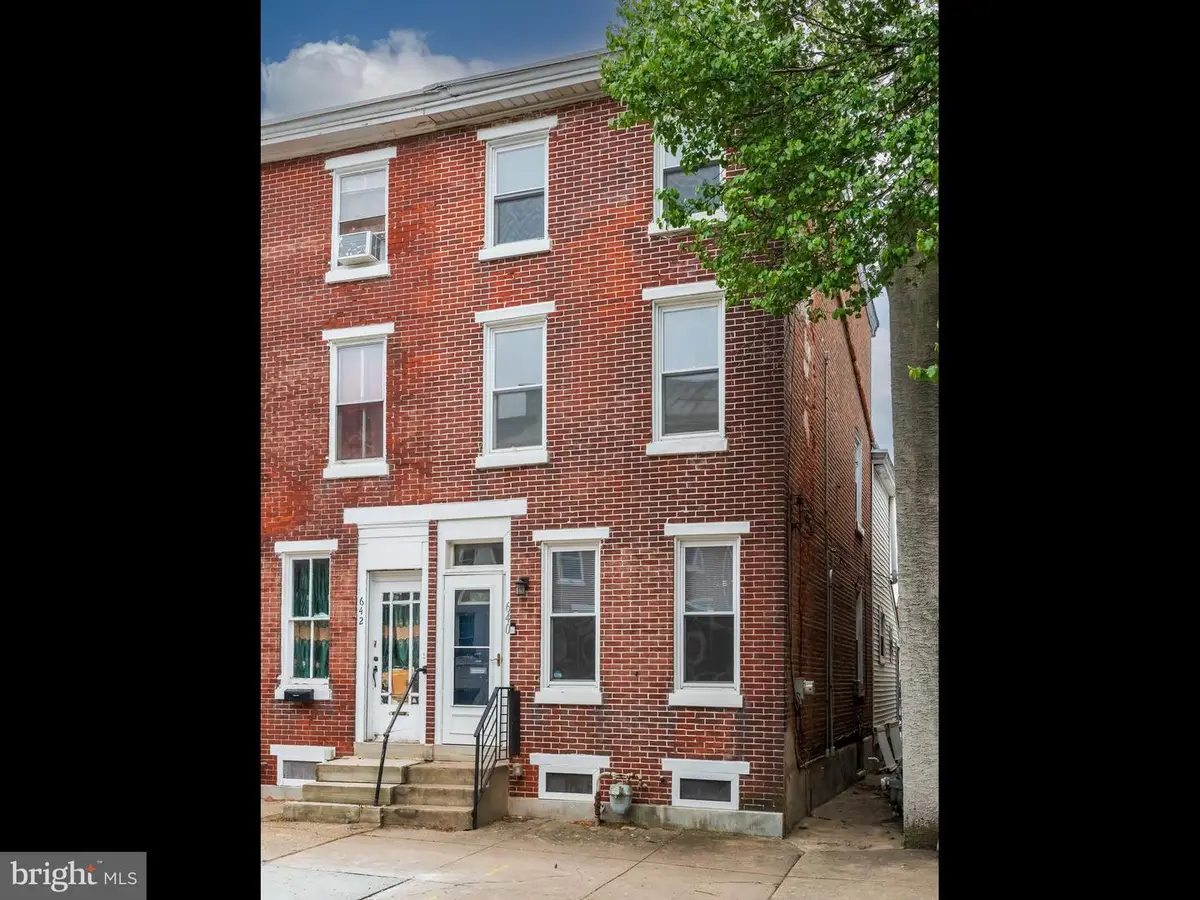 640 Astor St, Norristown, PA 19401 - #1