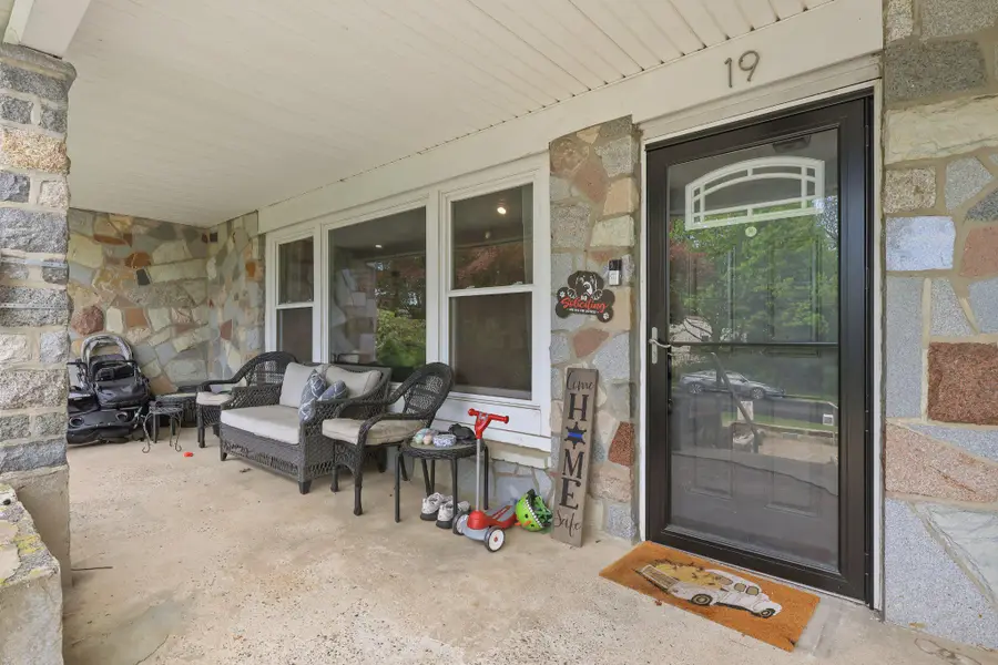19 Madison Rd, Willow Grove, PA 19090 - #3