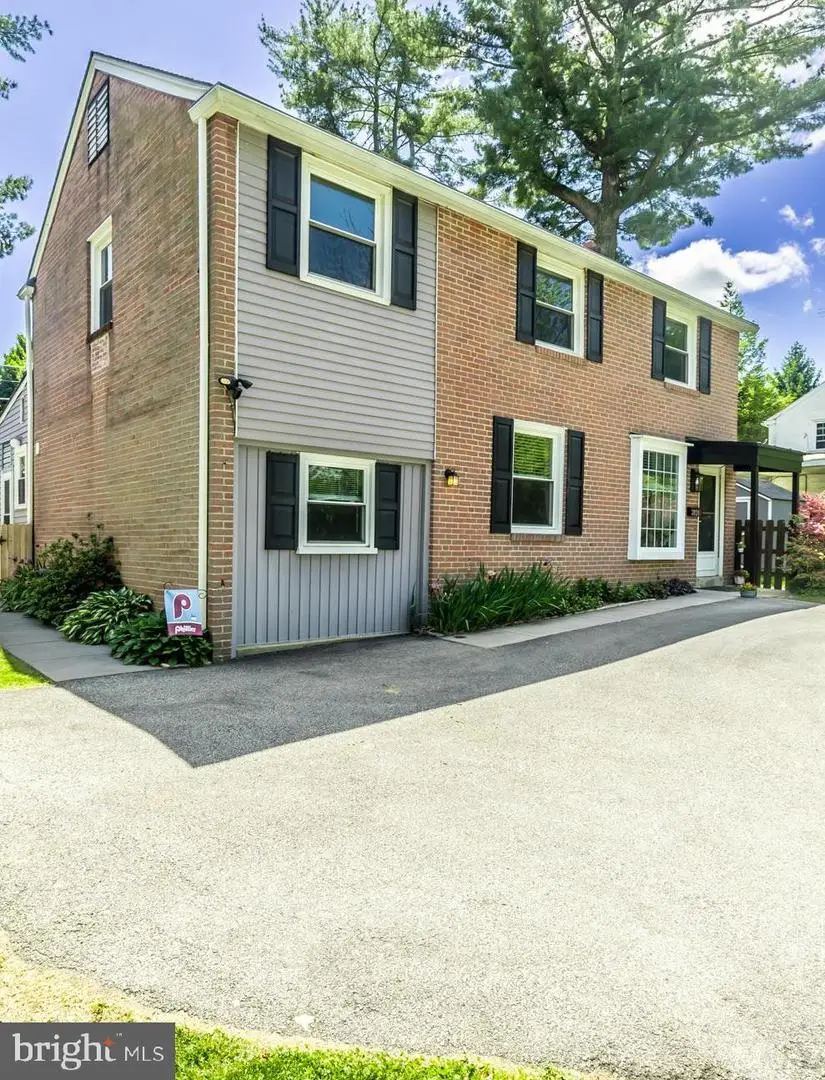3024 Joshua Rd, Lafayette Hill, PA 19444 - #2
